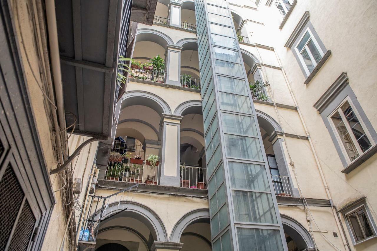 Petrucci B&B Napoli Exterior foto